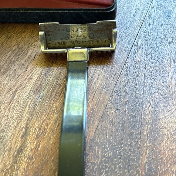 Speed Razor - Black - Picture 4 of 12